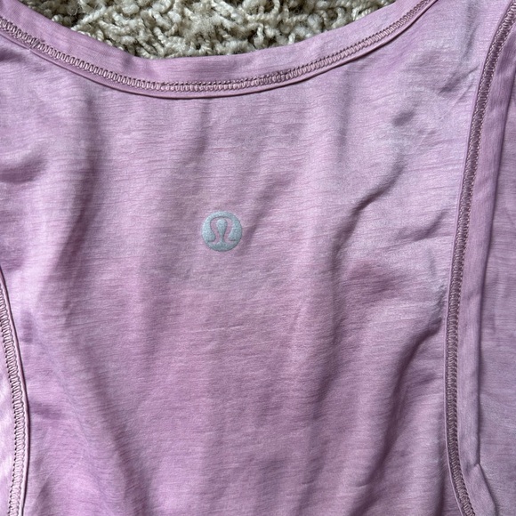 Lululemon tie back tank - Picture 3 of 4